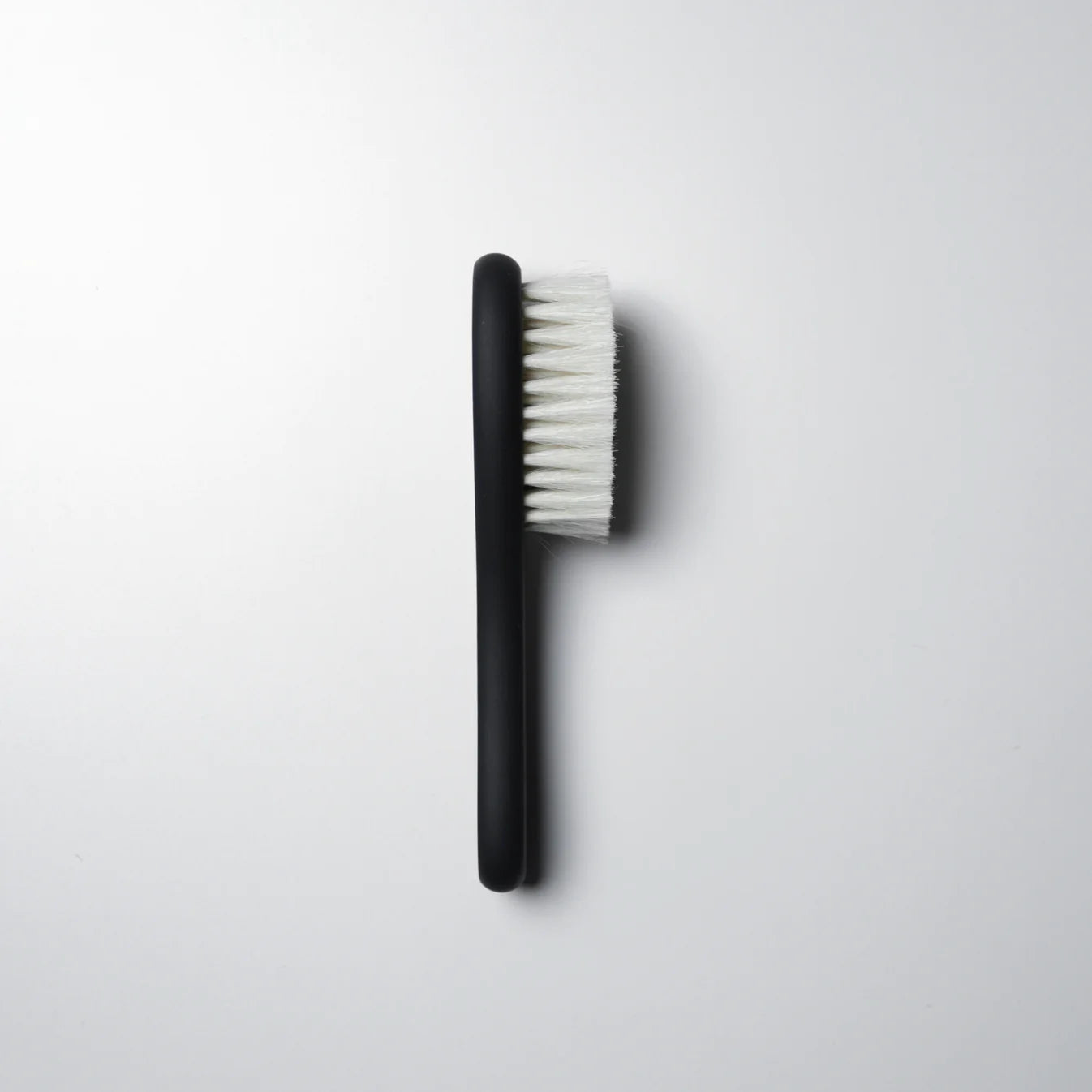 BRISTLE CLIPPER BRUSH